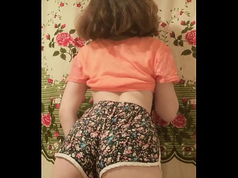 ❤️ La joven sexy hace un striptease grabando sus calzoncillos en la cámara ☑ Putas en es.bassaniluigi.ru ❌️